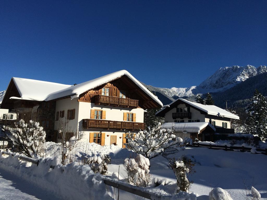 Haus Daheim Apartamento Mittenwald Exterior foto